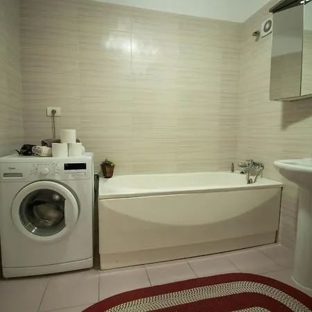 Апартаменти Alphaville Apartament