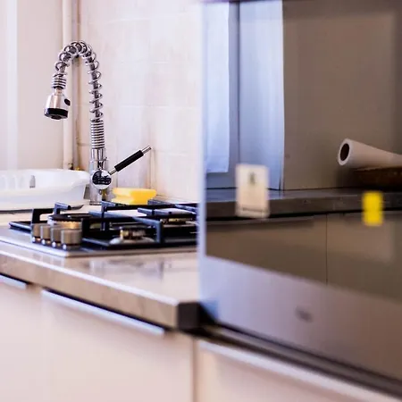 Alphaville Apartament Апартаменти Брашов